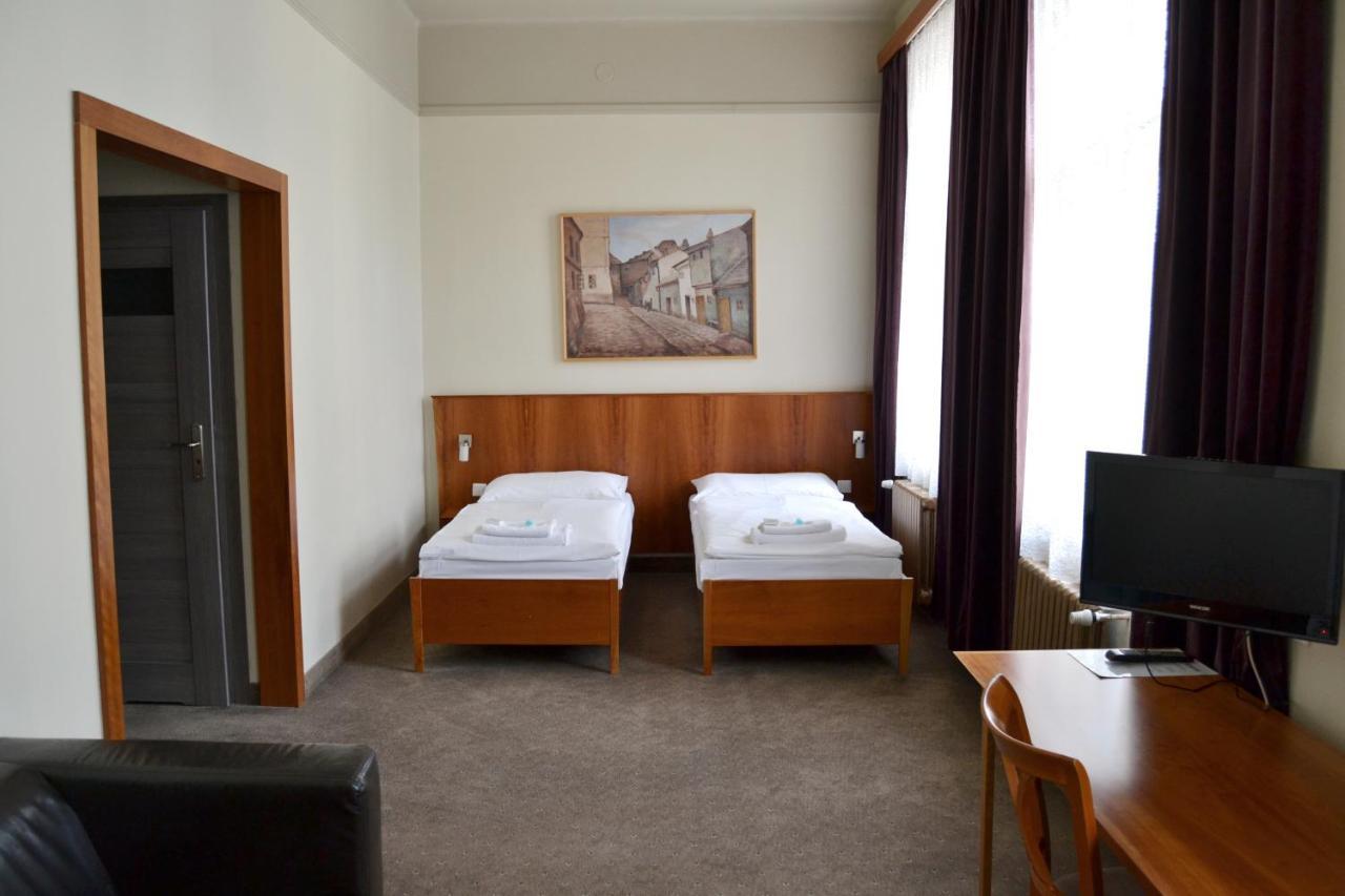 Hotel Praha Liberec Esterno foto